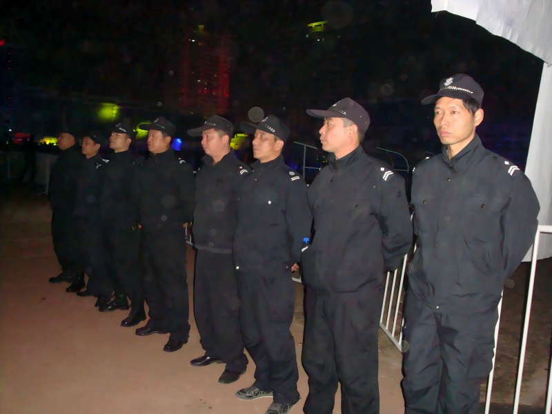 1758023147422141.jpg Q1.jpg