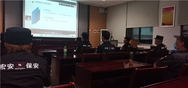 1758024780779262.jpg Q1.jpg